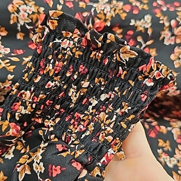 Medium Devoted womens dress - Picture 3 of 4